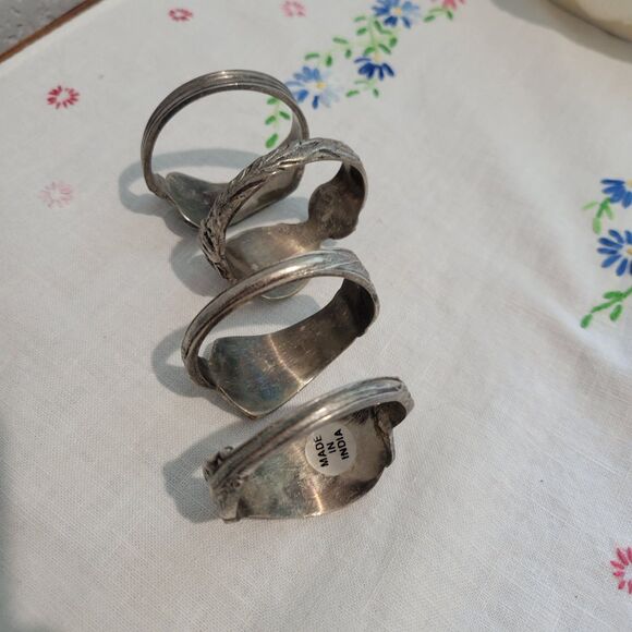 ANTIQUE Set of 4 Silver Plate Filigree Napkin Rings No Monogram Victorian Romanc - Picture 4 of 9